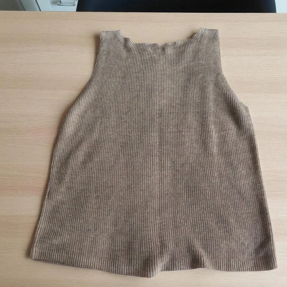 Eileen Fisher Organic Linen Melange Boat Neck Top - Tan - Size Large - NWT - Picture 3 of 13